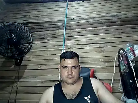 Snapshot of Arcangel_05 chatting on 20, 7, 2026 Arcangel 05 online show from 20, 7, 2026