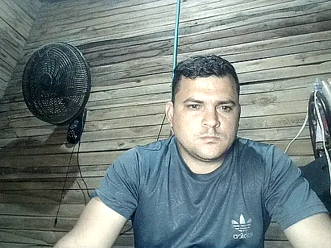 Snapshot of Arcangel_05 chatting on 4, 8, 2026 Arcangel 05 online show from 4, 8, 2026