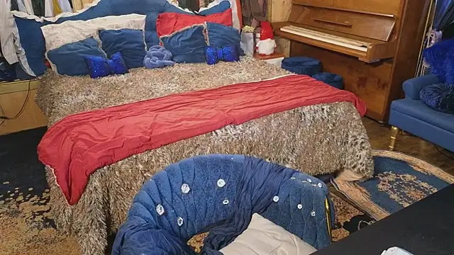 VanessaDoyle online show from 26, 11, 2025