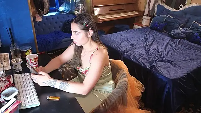 VanessaDoyle online show from 10, 1, 2026