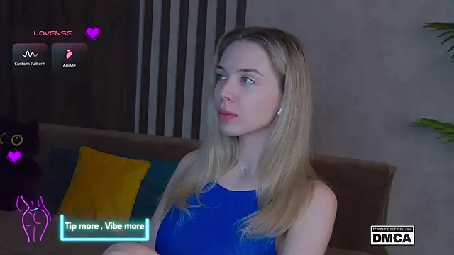 Holl1Would online show from 26, 2, 2025