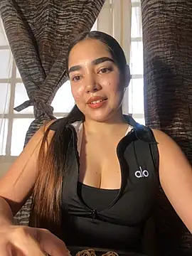 DulceChloe99 online show from 23, 2, 2026