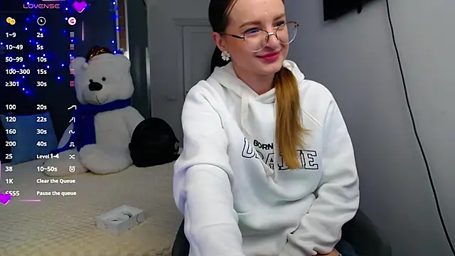 KateJonson online show from 21, 1, 2025