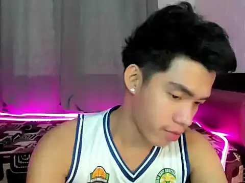 Lightjt04 online show from 2, 10, 2025