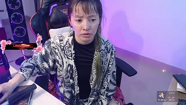 pink-2022 online show from 8, 6, 2026
