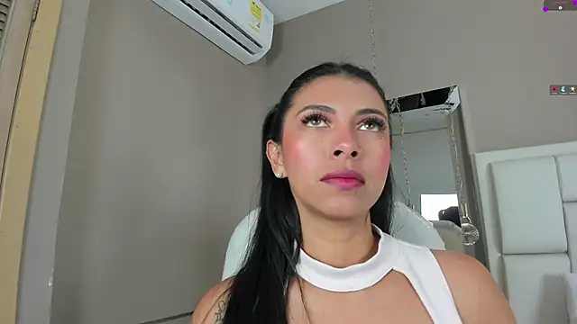  BunnyNaugthy online show from 10, 2, 2025