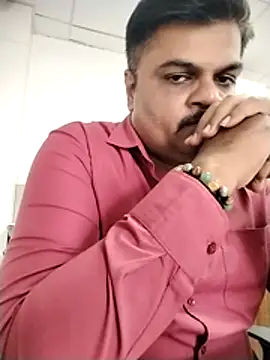 Snapshot of Desi_Londa_143 chatting on 13, 5, 2026 Desi Londa 143 online show from 13, 5, 2026