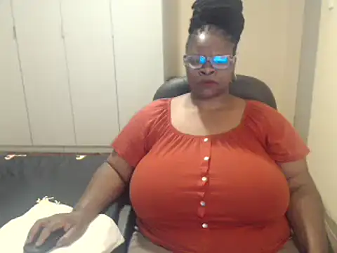 sweetnoziexx online show from 17, 2, 2025