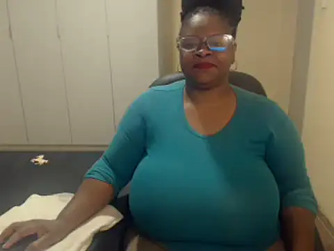 sweetnoziexx online show from 18, 2, 2025