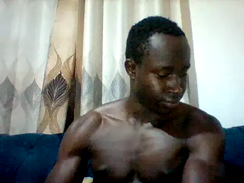 Snapshot of mclntz_bbc chatting on 7, 7, 2026 mclntz bbc online show from 7, 7, 2026