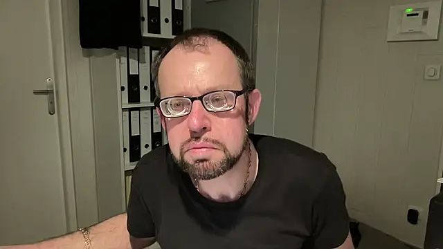 FABIOGLASSES online show from 2, 4, 2026