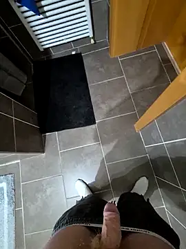 nicoco5757 online show from 21, 4, 2026