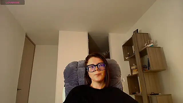 Arya starrk online show from 7, 11, 2025