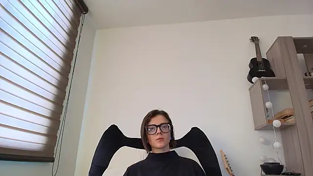 Arya starrk online show from 5, 2, 2026