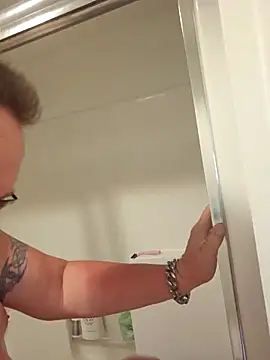 Littledick007007 online show from 4, 12, 2025