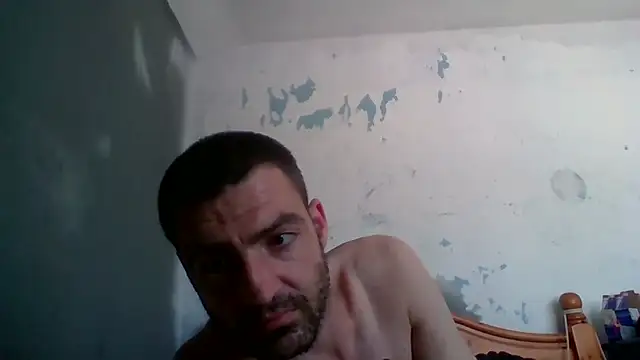 ThatGuyNextDoor1992 online show from 28, 9, 2025