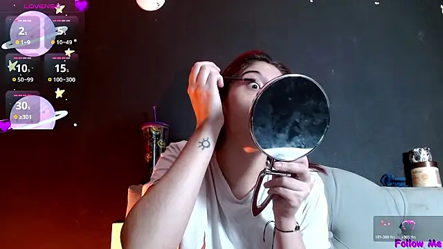 Red-moon1 online show from 28, 2, 2026