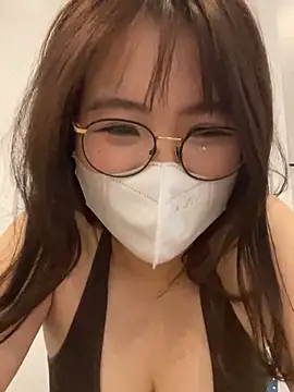 Onee-Chew online show from 11, 4, 2026