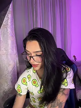 Snapshot of Samantha_Bernardo chatting on 20, 4, 2026 Samantha Bernardo online show from 20, 4, 2026