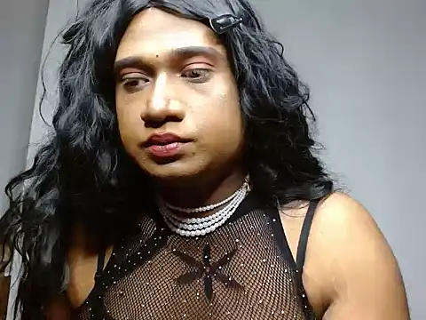 Snapshot of Akhilamolu_the_transsissy chatting on 2, 5, 2026 Akhilamolu the transsissy online show from 2, 5, 2026