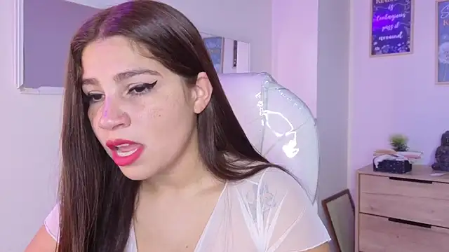 bluee hazell online show from 1, 2, 2026