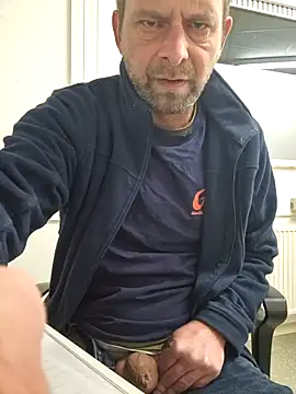 Snapshot of Mjn34 chatting on 12, 3, 2025 Mjn34 online show from 12, 3, 2025