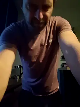 Snapshot of Mjn34 chatting on 25, 9, 2025 Mjn34 online show from 25, 9, 2025