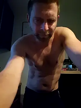 Snapshot of Mjn34 chatting on 4, 11, 2025 Mjn34 online show from 4, 11, 2025