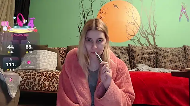 lovingfeetheels online show from 8, 4, 2026