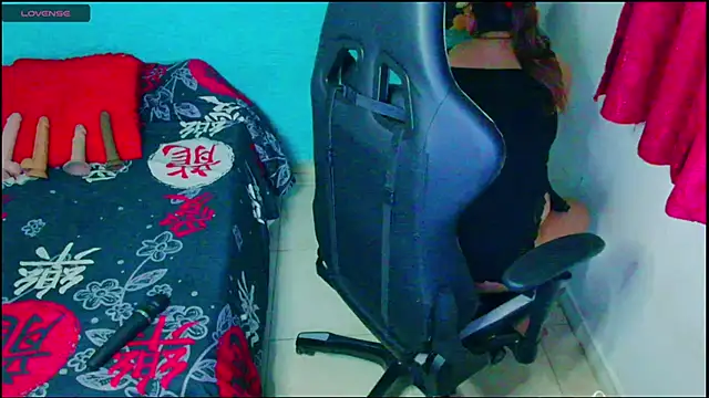 Diana Lozano online show from 2, 10, 2025