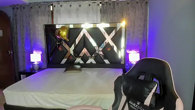 Linda4Petite online show from 13, 6, 2026