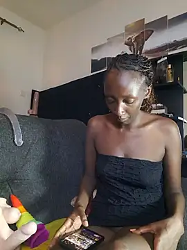Snapshot of lynnkatrina chatting on 31, 7, 2026 lynnkatrina online show from 31, 7, 2026