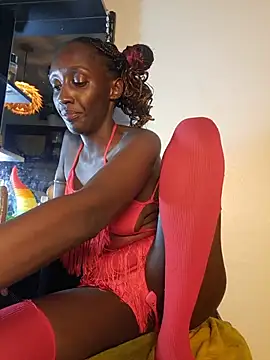 Snapshot of lynnkatrina chatting on 5, 8, 2026 lynnkatrina online show from 5, 8, 2026