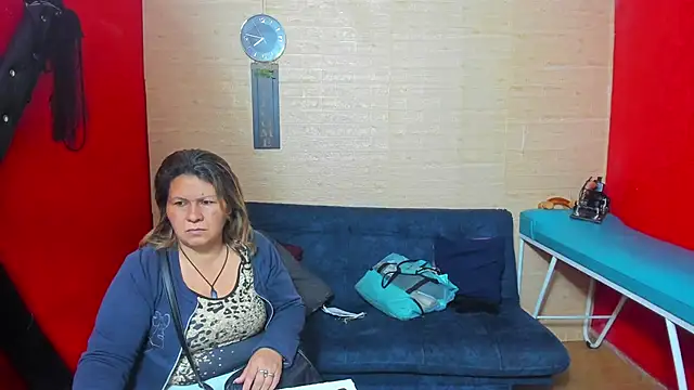 lesbiancuple online show from 10, 9, 2025