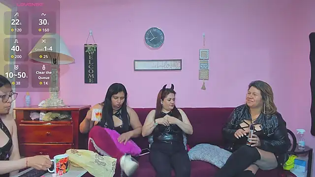 lesbiancuple online show from 23, 9, 2025