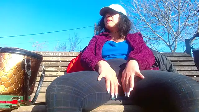 SquirtyMellissaLabia online show from 6, 3, 2025