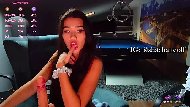 shachatteof online show from 5, 10, 2025