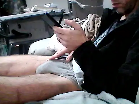 mickzizi online show from 7, 1, 2025