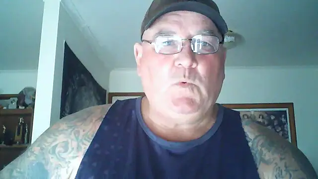 Snapshot of HOTANAL chatting on 12, 1, 2025 HOTANAL online show from 12, 1, 2025
