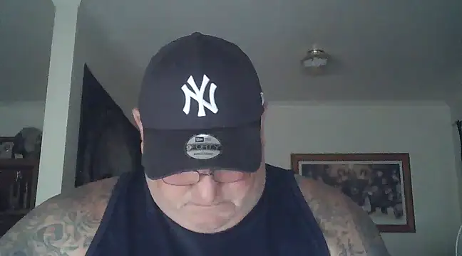 Snapshot of HOTANAL chatting on 6, 3, 2025 HOTANAL online show from 6, 3, 2025