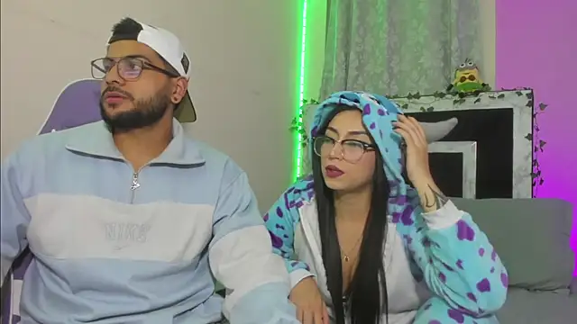 Snapshot of sophie_cute66 chatting on 24, 2, 2025 sophie cute66 online show from 24, 2, 2025