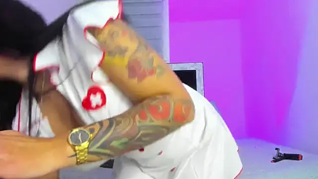 Snapshot of sophie_cute66 chatting on 13, 9, 2025 sophie cute66 online show from 13, 9, 2025