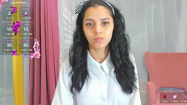 Sarabecker online show from 6, 3, 2026