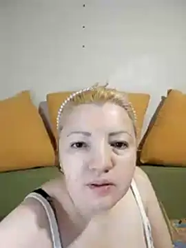 Snapshot of stefanyharper16 chatting on 2, 11, 2025 stefanyharper16 online show from 2, 11, 2025