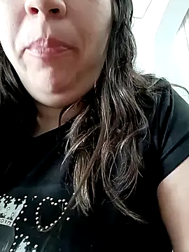 Snapshot of isabella_rossse chatting on 19, 12, 2024 isabella rossse online show from 19, 12, 2024