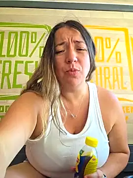 Snapshot of isabella_rossse chatting on 29, 5, 2026 isabella rossse online show from 29, 5, 2026