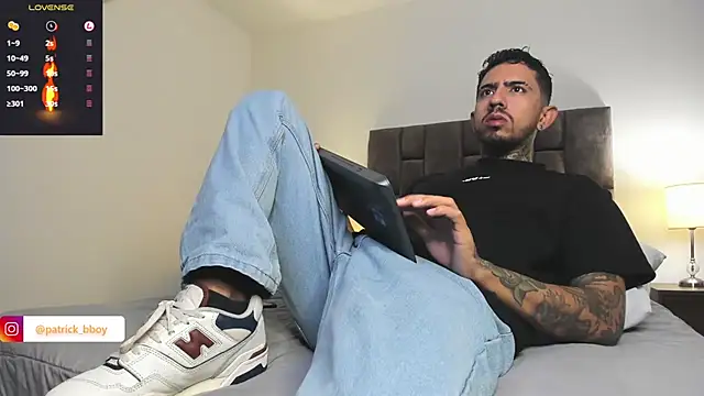 Snapshot of Evans_Osler chatting on 28, 2, 2026 Evans Osler online show from 28, 2, 2026