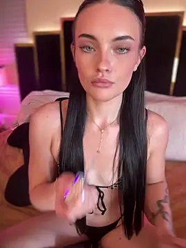 Snapshot of KarissaChantelle chatting on 29, 5, 2026 KarissaChantelle online show from 29, 5, 2026