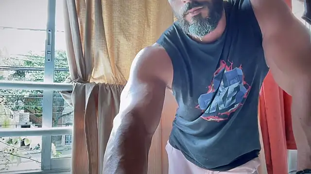 romeolovedark online show from 12, 1, 2026