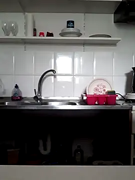 Moi Lina online show from 26, 9, 2025